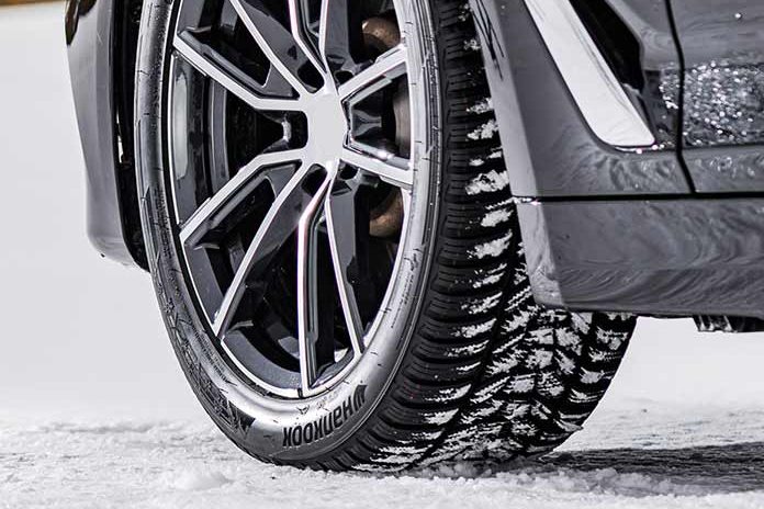Nuo šiandien galima važinėti tik automobiliais su žieminėmis padangomis