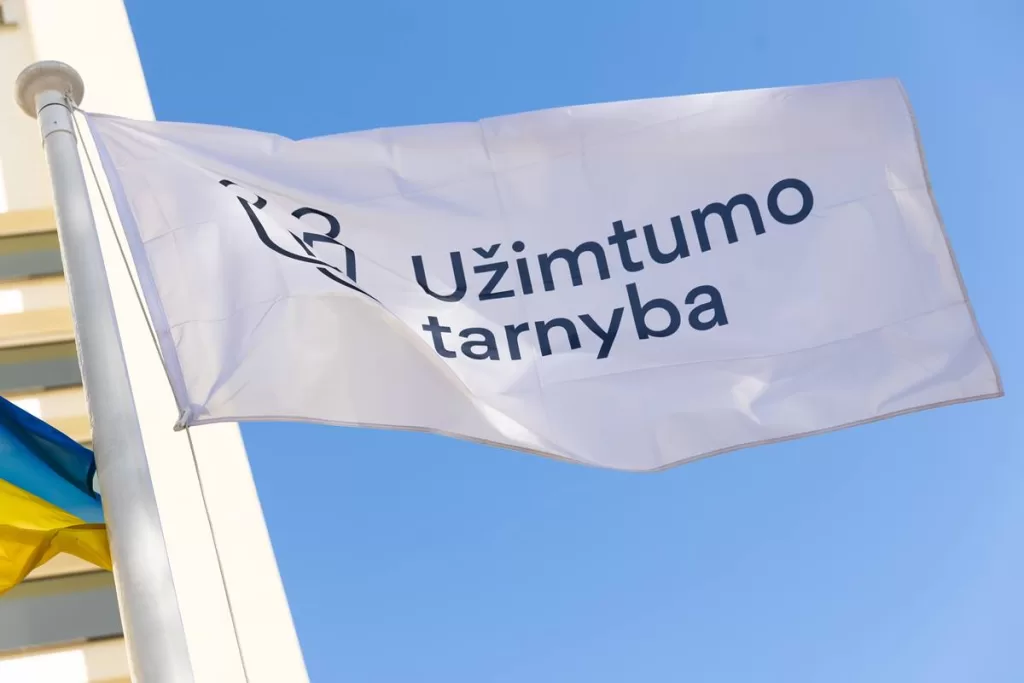 Jaunimo nedarbas Palangoje auga: ko trūksta jauniems žmonėms, kad rastų darbą?